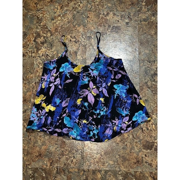 Apt 9 Women’s Floral Tank Top Size Medium Adjustable Straps Multi Color - Picture 2 of 6